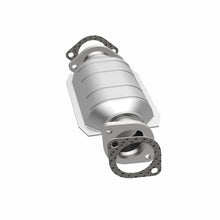 Cargar imagen en el visor de la galería, MagnaFlow 02-04 Infiniti I35 3.5L / 02-03 Nissan Maxima 3.5L Rear Underbody D/F Catalytic Converter