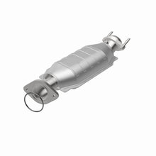 Cargar imagen en el visor de la galería, MagnaFlow Conv DF 05-07 Ford Freestyle 3.0L