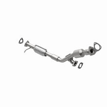 Cargar imagen en el visor de la galería, MagnaFlow Conv DF 02-03 Saturn Vue 3.0L Rear