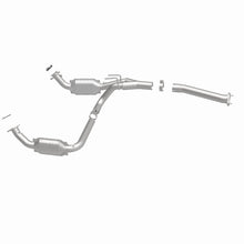 Cargar imagen en el visor de la galería, MagnaFlow Conv DF 03- Chevy Express 4.3L/5.4L