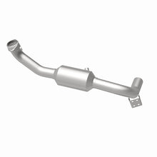 Cargar imagen en el visor de la galería, MagnaFlow Conv Direct Fit 05-06 Lincoln Navigator 5.4L