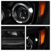 Cargar imagen en el visor de la galería, Xtune Toyota Tacoma 05-11 Halo Projector Headlights Black PRO-JH-TT05-LED-BK