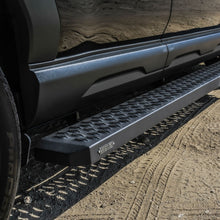 Cargar imagen en el visor de la galería, Westin Grate Steps Running Boards 68 in - Textured Black