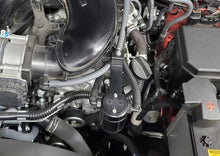 Cargar imagen en el visor de la galería, J&amp;L 05-24 Toyota 4Runner 4.0L Driver Side Oil Separator 3.0 - Black Anodized
