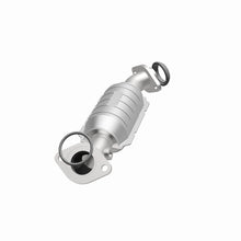 Cargar imagen en el visor de la galería, MagnaFlow Conv DF 04-07 Cadillac CTS 2.8L/3.6L Passenger Side