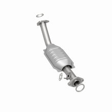 Cargar imagen en el visor de la galería, MagnaFlow Conv DF 00-8/04 Toyota Tundra 4.7L P/S Front