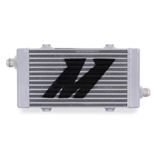 Cargar imagen en el visor de la galería, Mishimoto Universal Small Bar and Plate Cross Flow Silver Oil Cooler