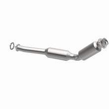 Cargar imagen en el visor de la galería, MagnaFlow 04-11 Lincoln Town Car V8 4.6L GAS California Catalytic Converter Direct Fit