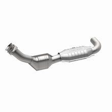 Cargar imagen en el visor de la galería, MagnaFlow Conv DF 01-04 Ford F-150 4.2L 2wd