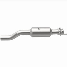 Cargar imagen en el visor de la galería, MagnaFlow 20-22 Ford F-350 Super Duty V8 7.3L Rear Underbody Direct Fit Catalytic Converter
