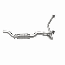 Cargar imagen en el visor de la galería, MagnaFlow Conv DF 00-01 Dodge Ram 3500 Van