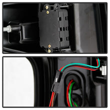 Cargar imagen en el visor de la galería, Spyder Chevy Silverado 19-20 (Do Not Fit Halogen Model) LED Tail Light - Chrome ALT-YD-CS19LED-C