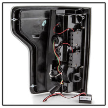 Cargar imagen en el visor de la galería, Spyder 18-19 Ford F-150 (W/O Blind Spot Sensor) LED Tail Lights - Chrome (ALT-YD-FF15018-LED-C)