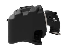 Cargar imagen en el visor de la galería, Entrada de aire frío aFe Quantum con Pro 5R Media 09-13 GM Silverado/Sierra V8-4.8/5.3/6.2L