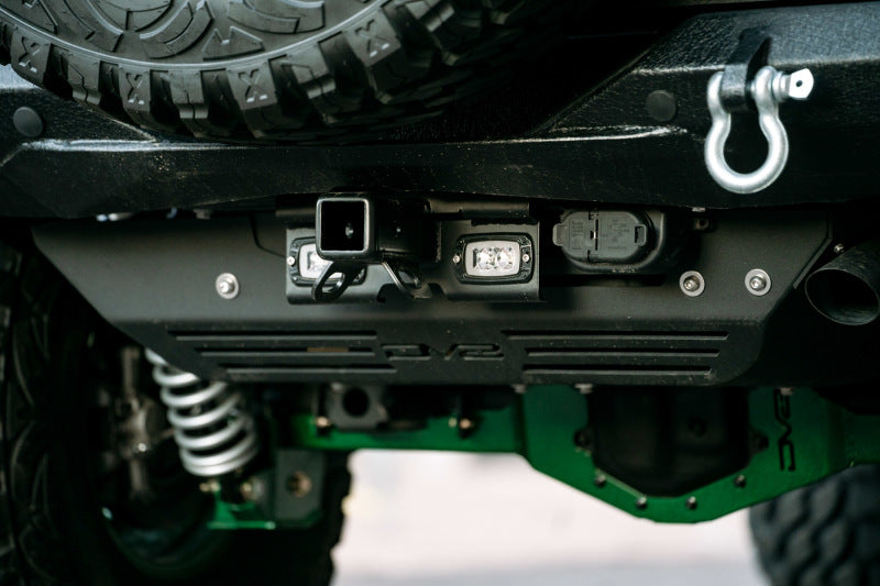 DV8 Offroad 07-21 Jeep Wrangler (JK/JL) Enganche atornillable con luces