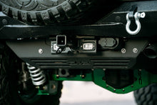 Cargar imagen en el visor de la galería, DV8 Offroad 07-21 Jeep Wrangler (JK/JL) Enganche atornillable con luces