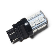 Cargar imagen en el visor de la galería, Oracle 3157 18 LED 3-Chip SMD Bulb (Single) - Cool White SEE WARRANTY