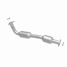 Cargar imagen en el visor de la galería, Magnaflow 07-18 Toyota Tundra 5.7L CARB Compliant Direct-Fit Catalytic Converter