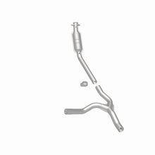 Cargar imagen en el visor de la galería, MagnaFlow Conv DF 04-05 Ram1500 PS OEM