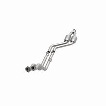 Cargar imagen en el visor de la galería, MagnaFlow Conv DF 94-96 Mercedes C220 2.2L