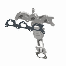 Cargar imagen en el visor de la galería, MagnaFlow Conv DF 07-11 Chrysler Sebring 2.7L Rear Manifold / 08-10 Dodge Avenger 2.7L Rear Manifold