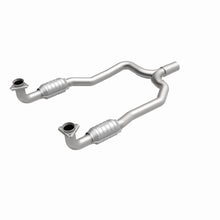 Cargar imagen en el visor de la galería, MagnaFlow Conv GM 49X6.5X4 2.25/3