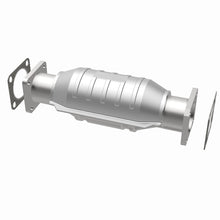 Cargar imagen en el visor de la galería, MagnaFlow Conv Chevrolet-Geo-Isuzu 13.2X6.5X4