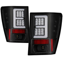 Cargar imagen en el visor de la galería, Spyder Jeep Grand Cherokee 05-06 Version 2 Light Bar LED Tail Lights - Black