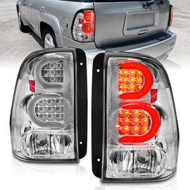 ANZO 2002-2009 Chevrolet Trailblazer luces traseras LED con barra de luz, carcasa cromada, lente transparente