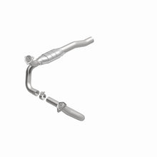 Cargar imagen en el visor de la galería, MagnaFlow Conv DF 94-95 Chevy Astro 4.3L 49S