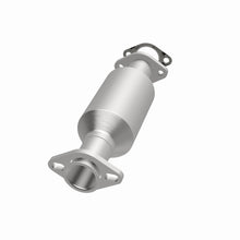 Cargar imagen en el visor de la galería, MagnaFlow Conv DF California Grade 87-90 Mitsubishi Van 2.4L