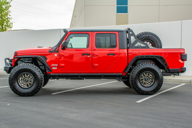 DV8 Offroad 2019+ Jeep Gladiator Escalón lateral/deslizadores
