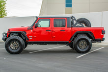 Cargar imagen en el visor de la galería, DV8 Offroad 2019+ Jeep Gladiator Escalón lateral/deslizadores