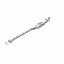 Cargar imagen en el visor de la galería, Magnaflow Conv DF 98-01 Chevrolet Metro 1.3L