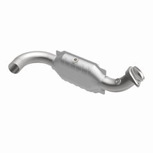 Cargar imagen en el visor de la galería, MagnaFlow Conv DF 07-08 Expe/Nav 5.4L D/S OEM