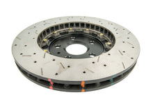 Cargar imagen en el visor de la galería, DBA 2010+ Camaro V8 SS Rotor delantero perforado y ranurado Serie 5000 de 2 piezas ensamblado con sombrero negro