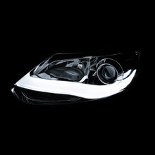 Cargar imagen en el visor de la galería, ANZO 2012-2014 Ford Focus Projector Headlights w/ Plank Style Design Black