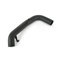 Cargar imagen en el visor de la galería, Mishimoto 13-16 Ford Focus ST 2.0L Kit de admisión de aire de alto rendimiento - Negro arrugado