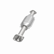 Cargar imagen en el visor de la galería, MagnaFlow Conv DF 01-03 Montero Sport Rear