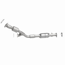 Cargar imagen en el visor de la galería, MagnaFlow Conv DF 02-03 Saturn Vue 3.0L Rear