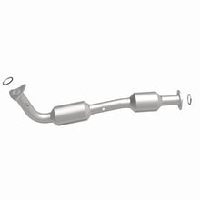 Cargar imagen en el visor de la galería, Magnaflow 07-18 Toyota Tundra 5.7L CARB Compliant Direct-Fit Catalytic Converter