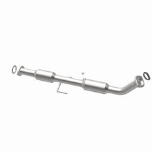 Cargar imagen en el visor de la galería, MagnaFlow 13-15 Toyota Tacoma California Grade CARB Compliant Direct-Fit Catalytic Converter