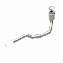 Cargar imagen en el visor de la galería, MagnaFlow Conv DF 02-03 Saturn Vue 3.0L Front