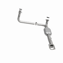 Cargar imagen en el visor de la galería, MagnaFlow Conv DF GM 1500/2500/3500 Truck 96-