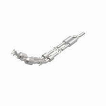 Cargar imagen en el visor de la galería, MagnaFlow Conv DF 2012-2015 Passat (B7) 3.6L V6 OEM Grade
