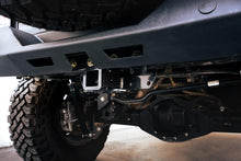 Cargar imagen en el visor de la galería, DV8 Offroad 07-21 Jeep Wrangler (JK/JL) Enganche atornillado sin luces