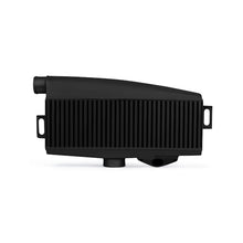 Cargar imagen en el visor de la galería, Mishimoto Subaru 02-07 WRX/04-07 STi Top-Mount Intercooler Kit - Powder Coated Black &amp; Red Hoses