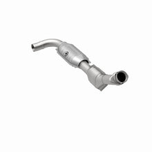 Cargar imagen en el visor de la galería, MagnaFlow Conv DF 99-00 Ford F-150 4.2L 50S