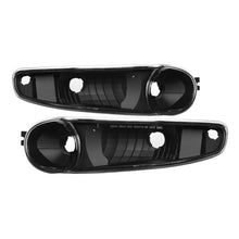 Cargar imagen en el visor de la galería, Xtune GMC Sierra Denali 00-06 Bumper Lights Black CBL-JH-GD00-BK