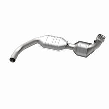 Cargar imagen en el visor de la galería, MagnaFlow Conv DF 03-04 Lincoln Navigator 5.4L D/S